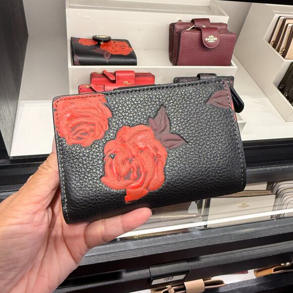 Coach Medium Corner Zip Wallet With Floral Print CCL63 Black/Red - Picture 3 of 5